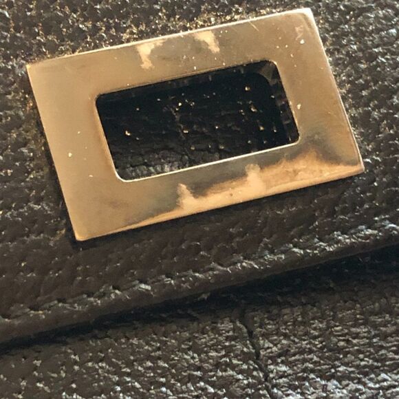 Authentic GUCCI Long Black Leather Wallet in Excellent Condition - Picture 6 of 9